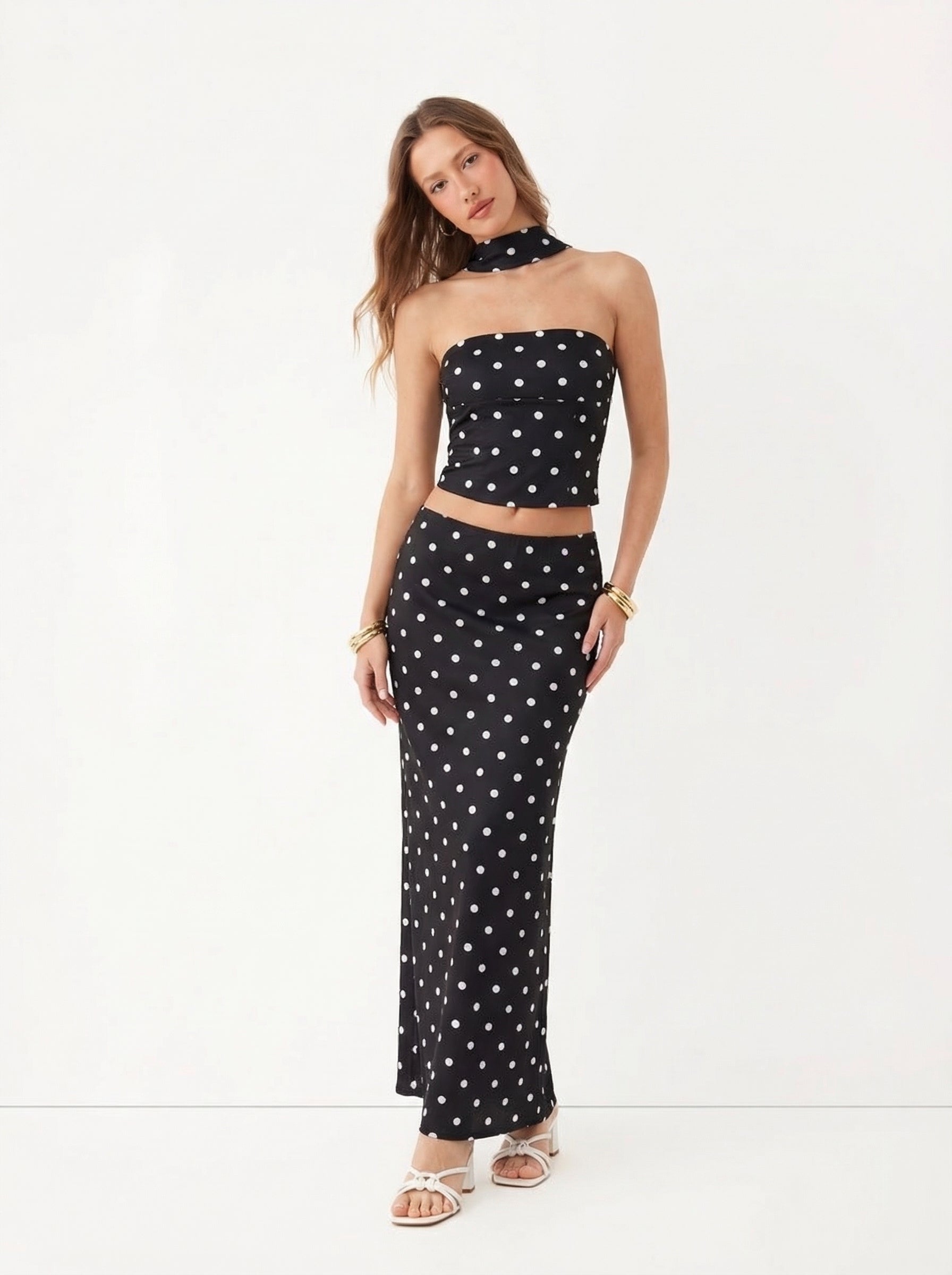 סט אמילי | סט מקסי נקודות עם קולר